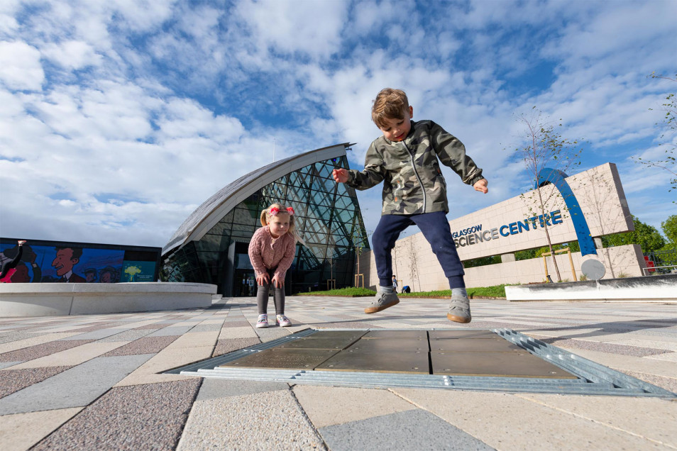 Glasgow Science Centre Slides